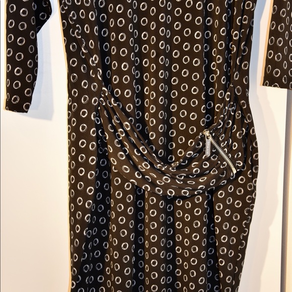 Michael Kors Little Black Dress Size Large never worn as new - Picture 2 of 6
